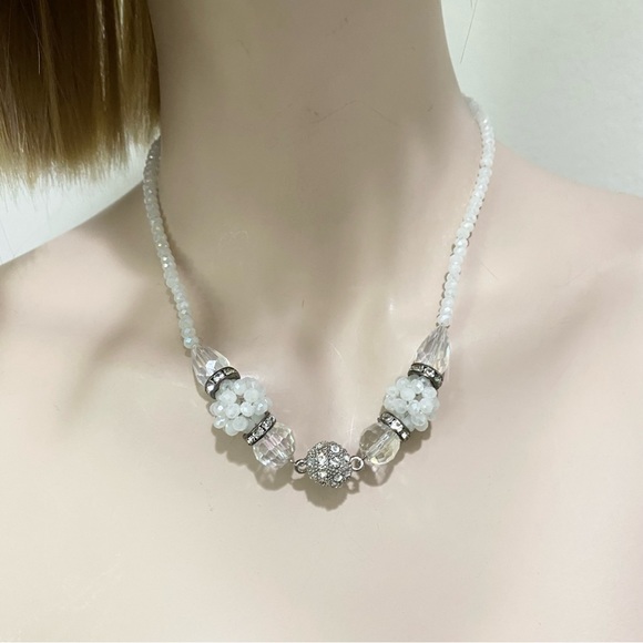 Convertible Handmade White/Clear Crystal Glass Beads Magnetic Clasps Jewelry Set - Picture 3 of 16